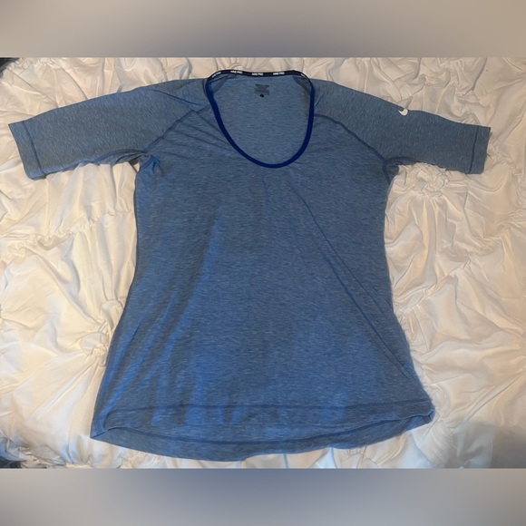 Nike Pro Woman’s blue fitted active tee - Picture 1 of 3